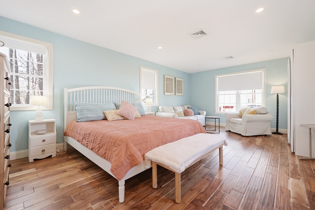 549 Summer St, Brockton, MA Photo #18