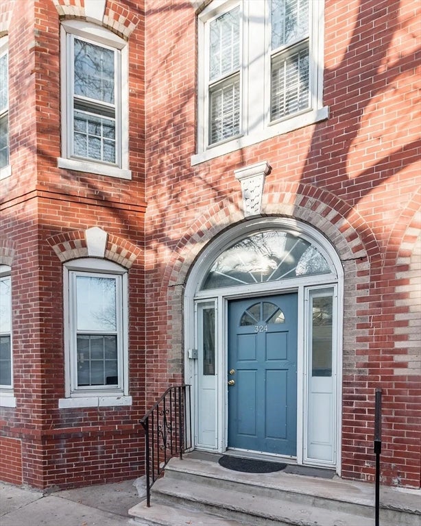 324 Chelsea Street #3, Boston, MA, 324 Chelsea Street #3, Boston, MA Photo #1