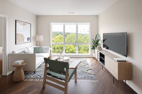 3531 Washington Street 507 Boston MA 02130