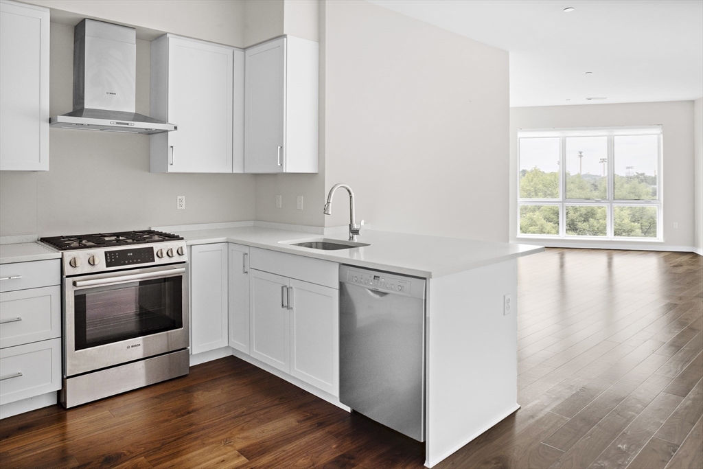 3531 Washington Street 507