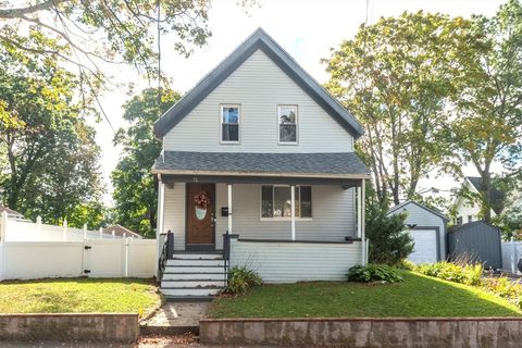 72 Barnum St Taunton MA 02780