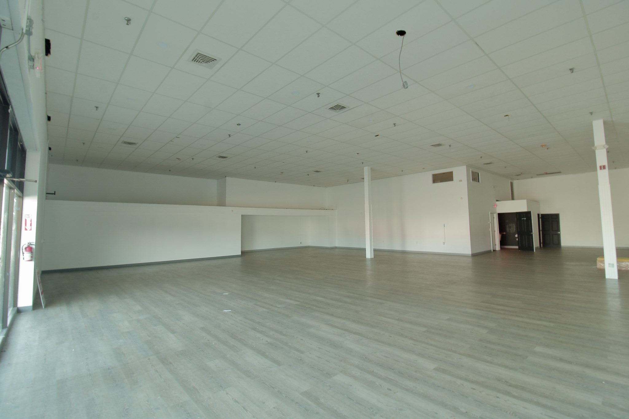 79 Swansea Mall Drive 6