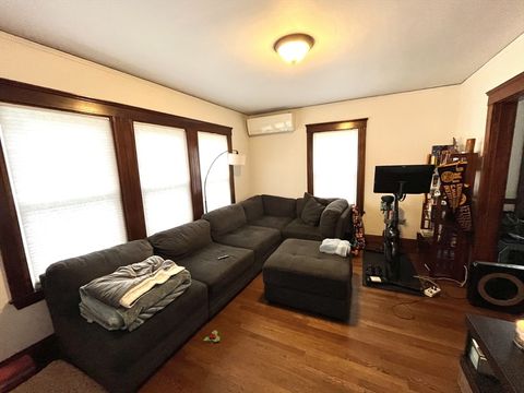 Photo of 16-18 Oak Hill Road #1, Waltham, MA 02451 (MLS # 73484900)