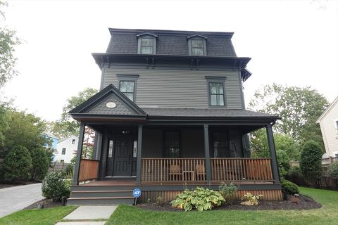 Photo of 70 Walker St #2, Newton, MA 02460 (MLS # 73511783)