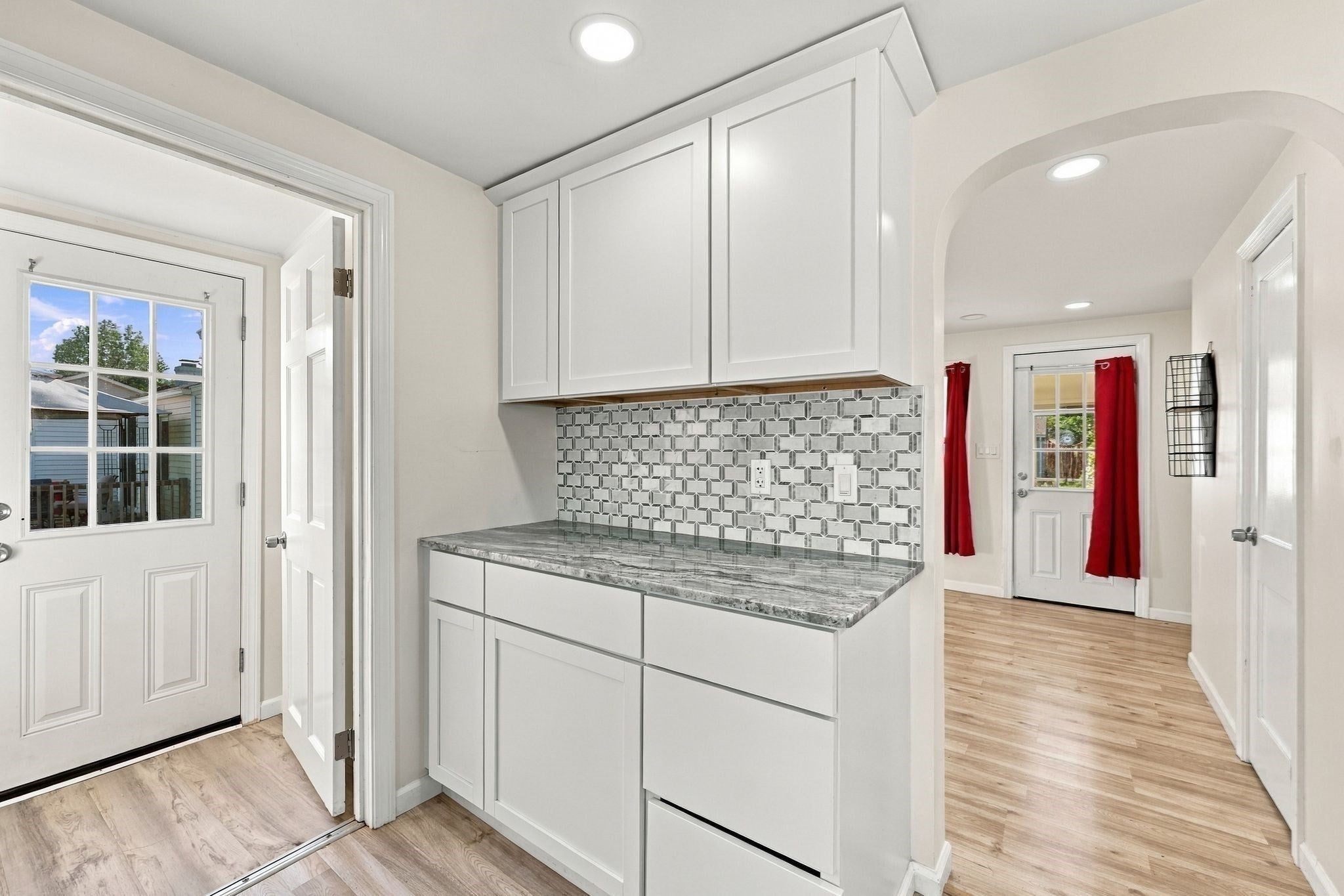 196 Clarendon Ave, Chicopee, MA, 196 Clarendon Ave, Chicopee, MA Photo #26