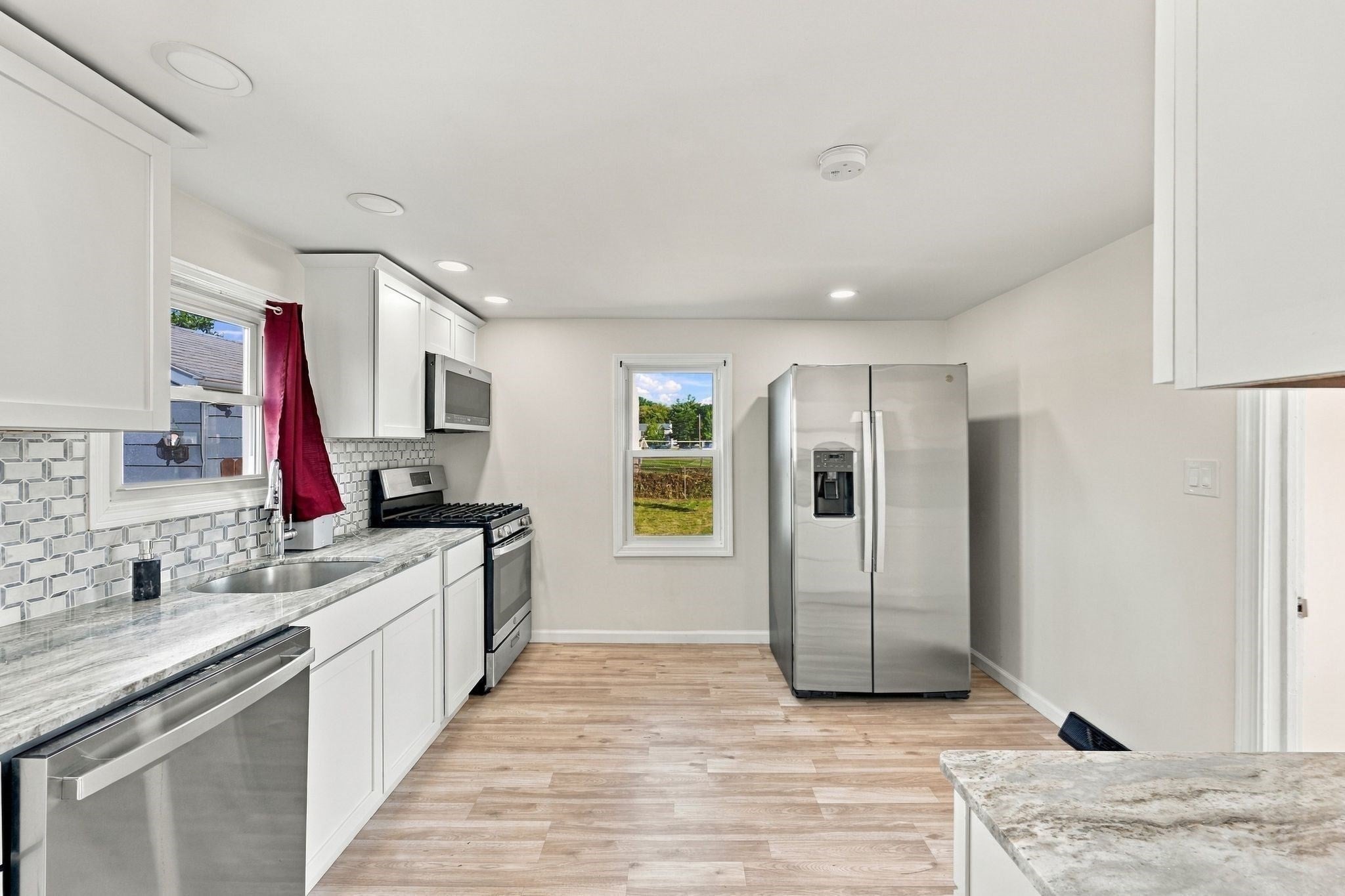 196 Clarendon Ave, Chicopee, MA, 196 Clarendon Ave, Chicopee, MA Photo #21