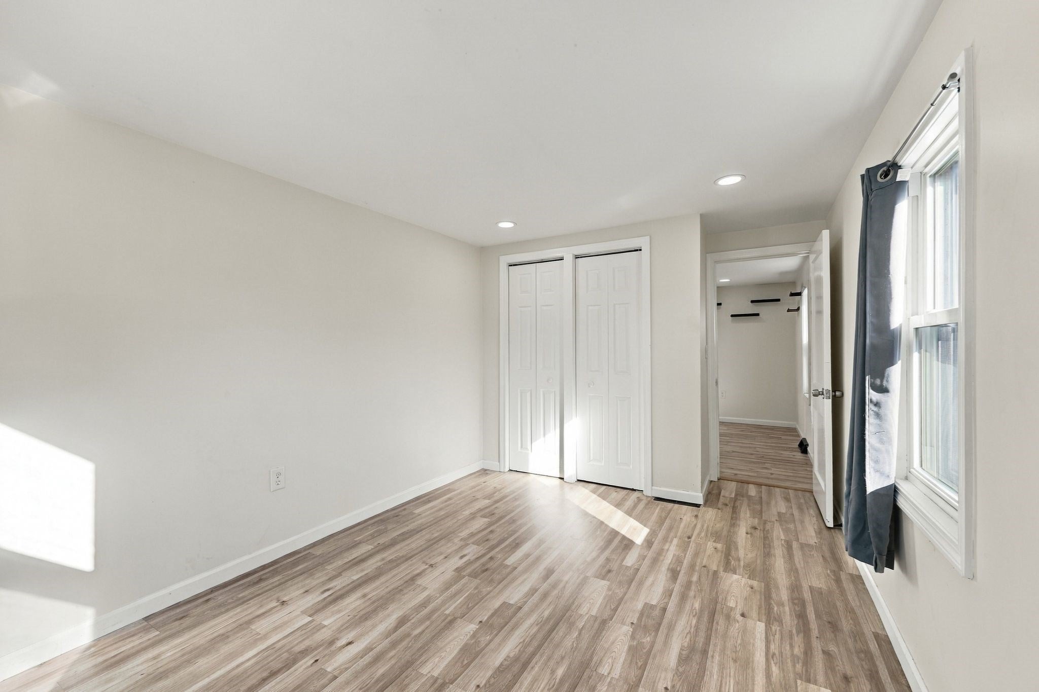 196 Clarendon Ave, Chicopee, MA, 196 Clarendon Ave, Chicopee, MA Photo #10