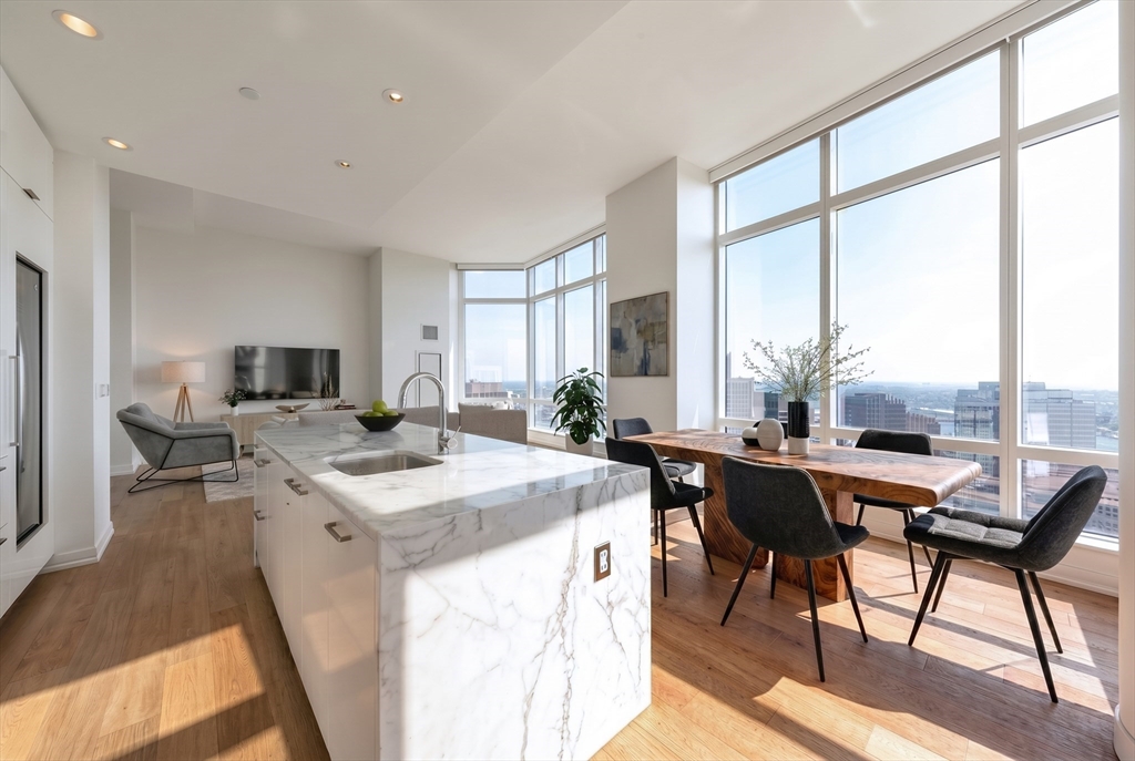 1 Franklin St 5505
