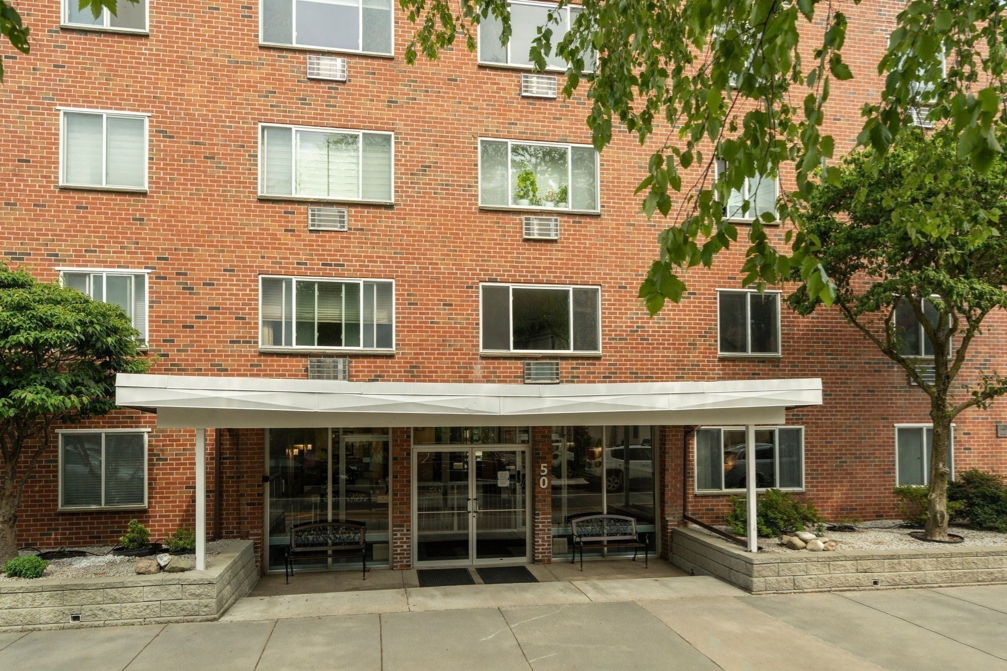 50 Green Street 401