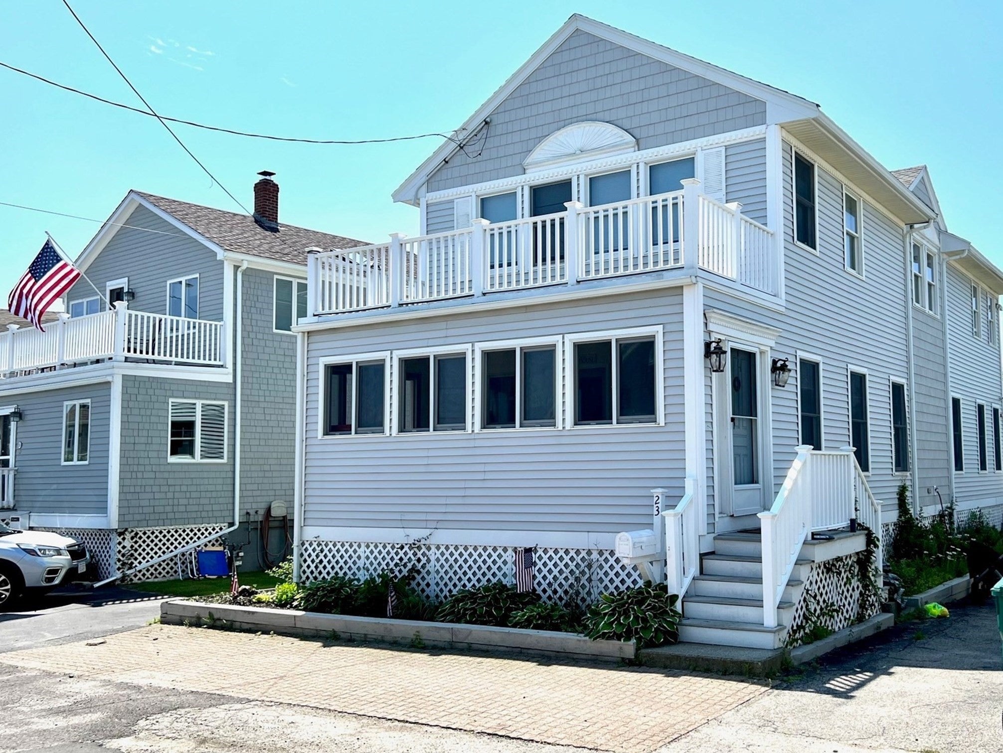 Click for 23 Gunrock Ave, Hull, MA slideshow