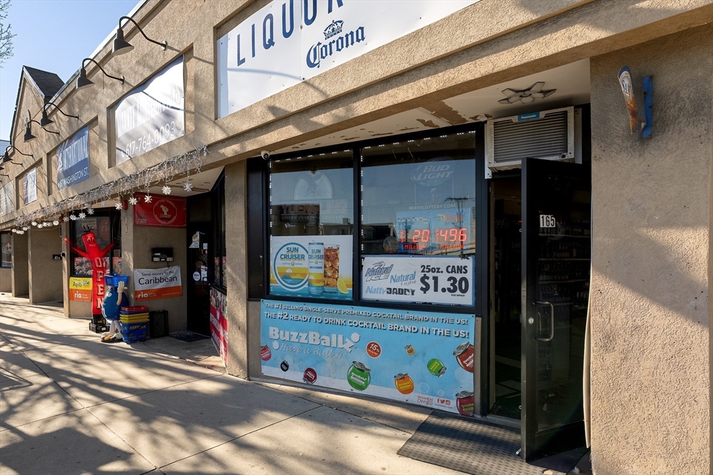 163-179 Washington St