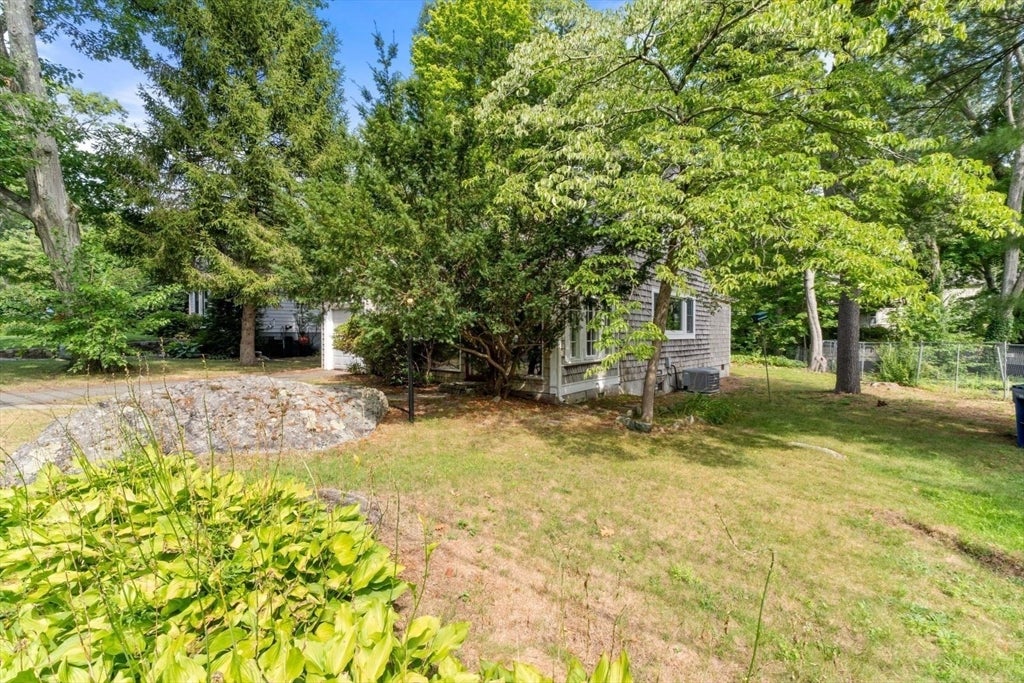 42 Elinor Road, Newton, MA Photo #35