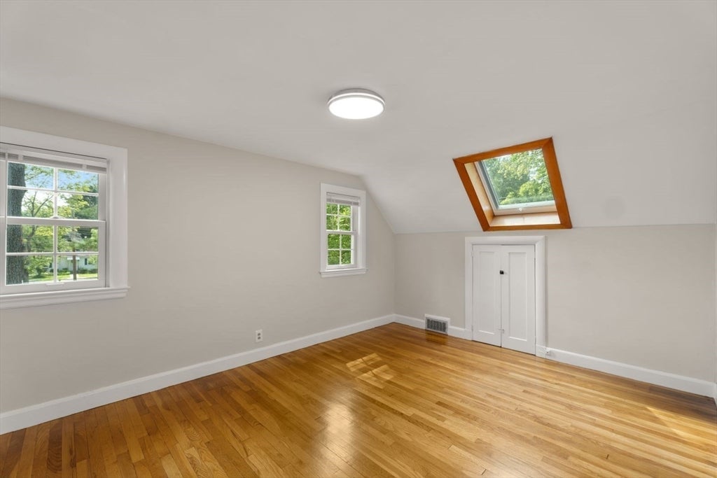 42 Elinor Road, Newton, MA Photo #29