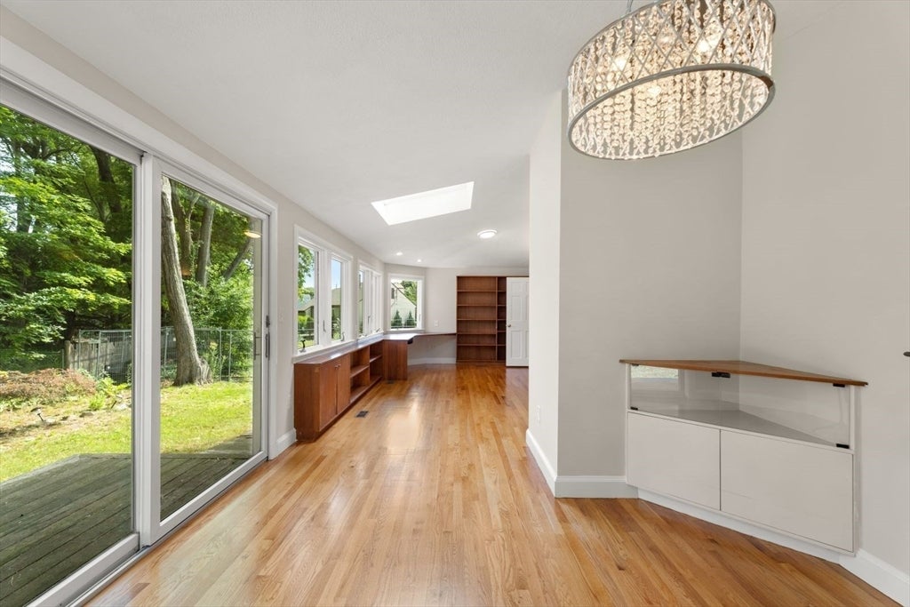 42 Elinor Road, Newton, MA Photo #22