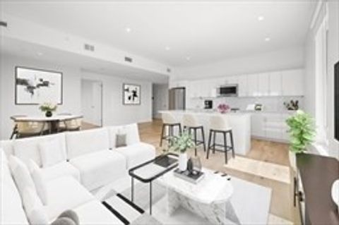 2149 Washington St 604 Boston MA 02119