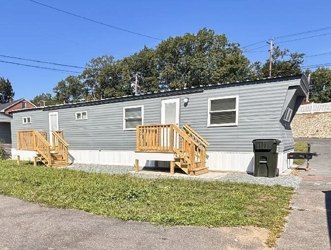 229 Miller Street B-2