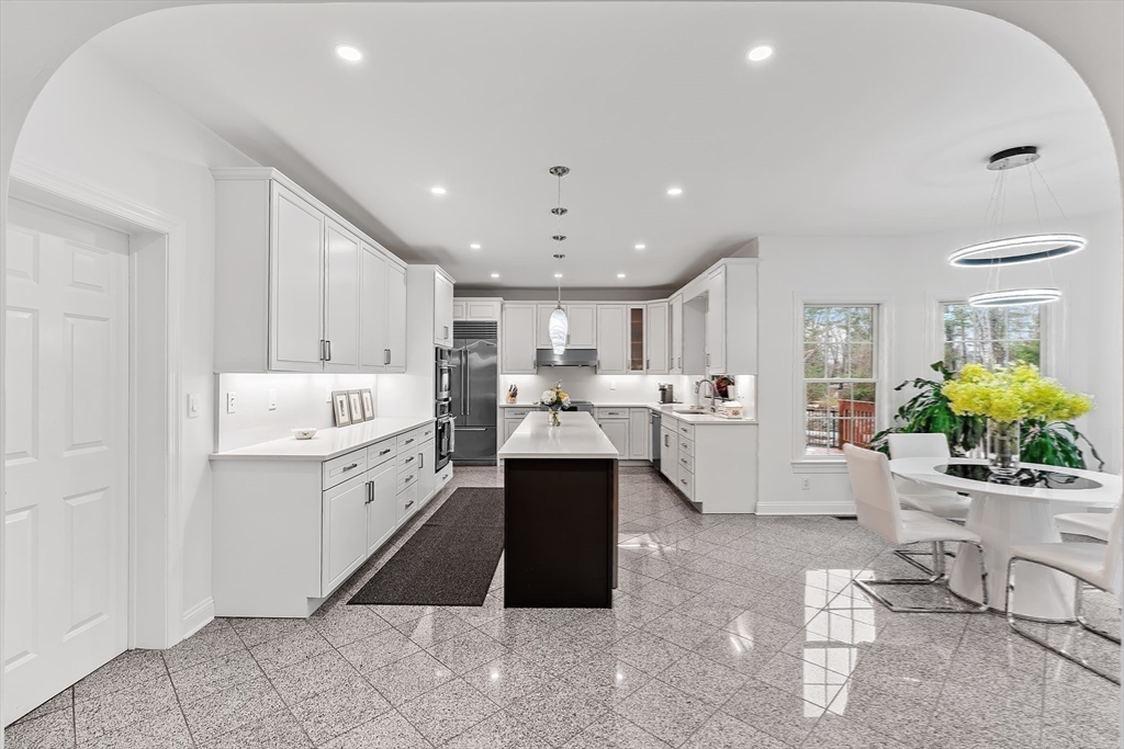 233 Rice Rd
