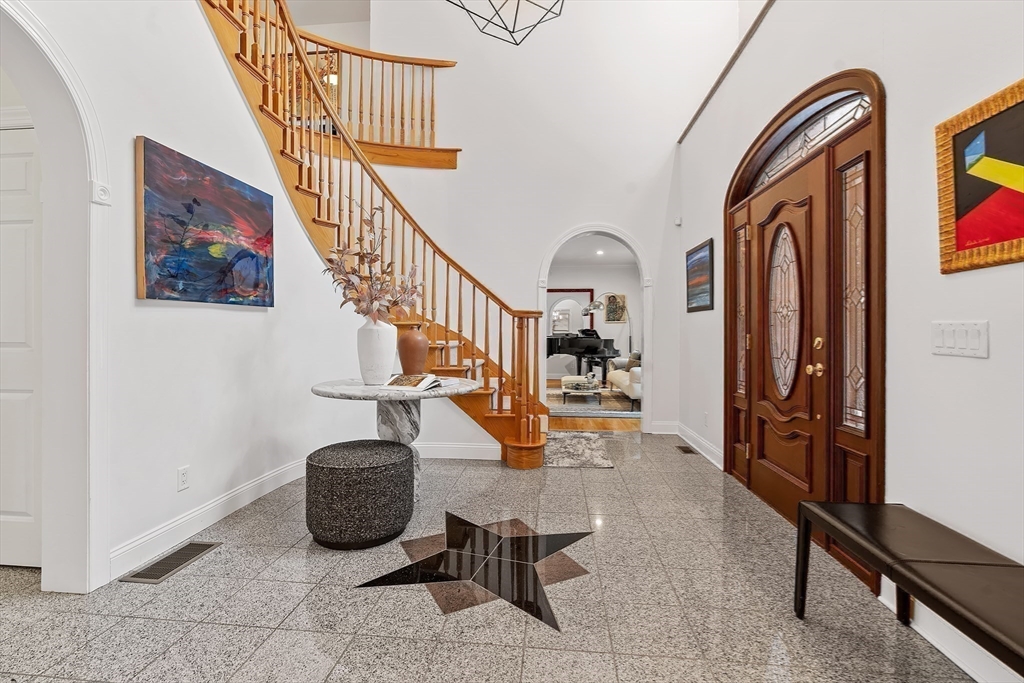 233 Rice Rd