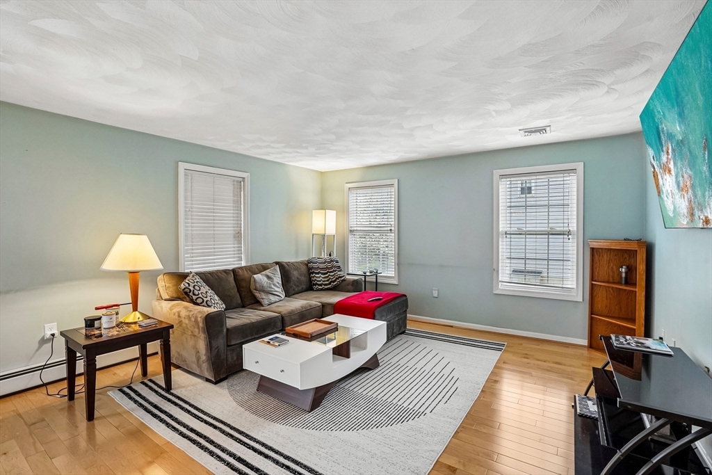 411 Salem St, Wilmington, MA Photo #5