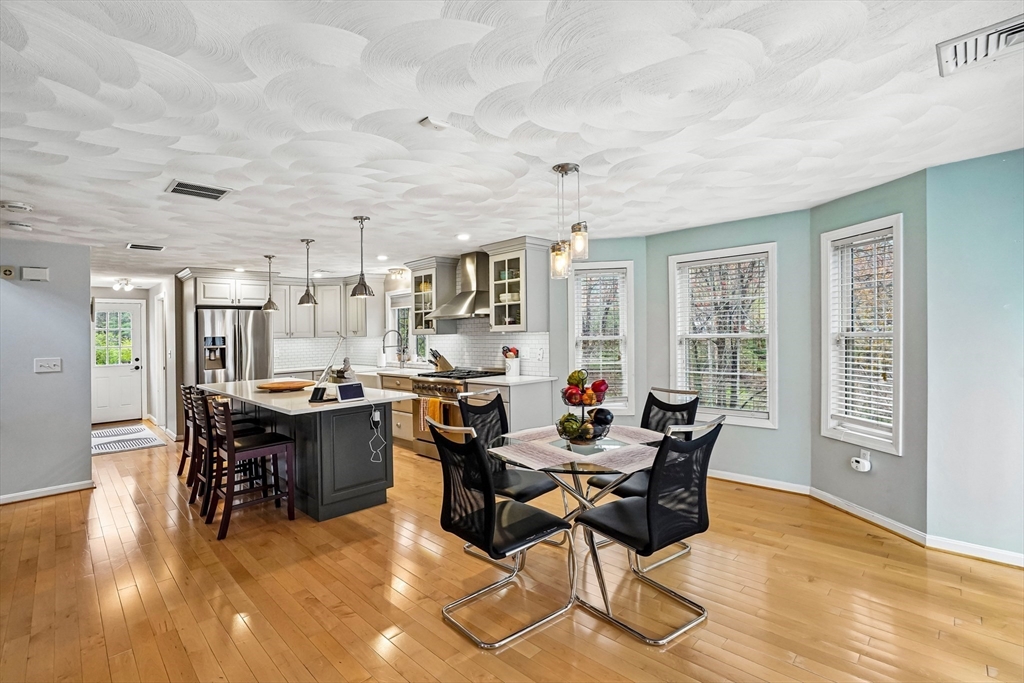 411 Salem St, Wilmington, MA Photo #4