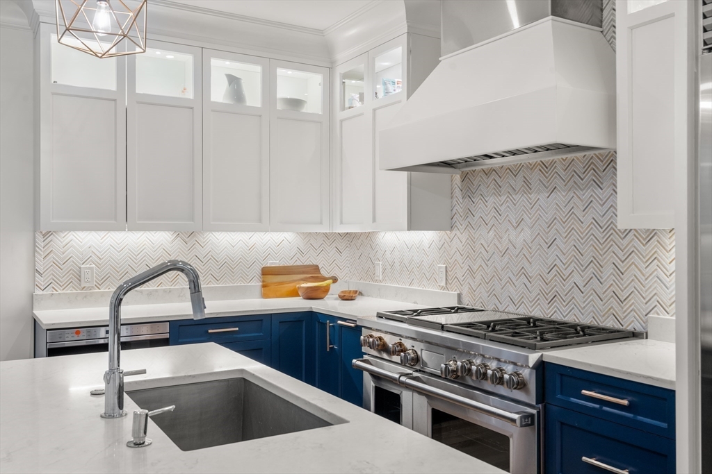 11 Hilliard St #1, Cambridge, MA Photo #6