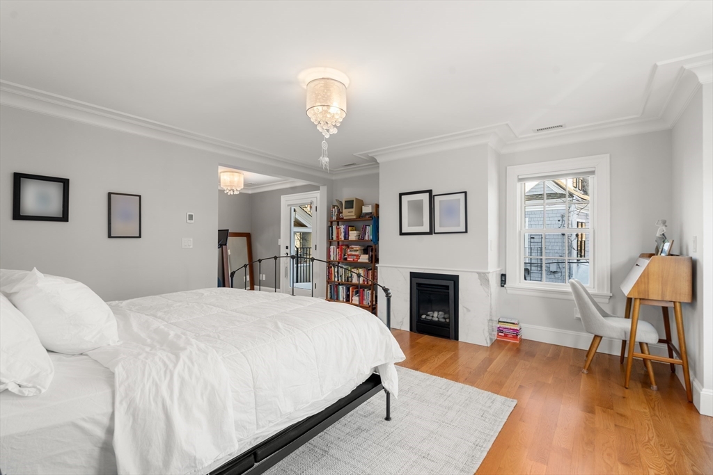 11 Hilliard St #1, Cambridge, MA Photo #11