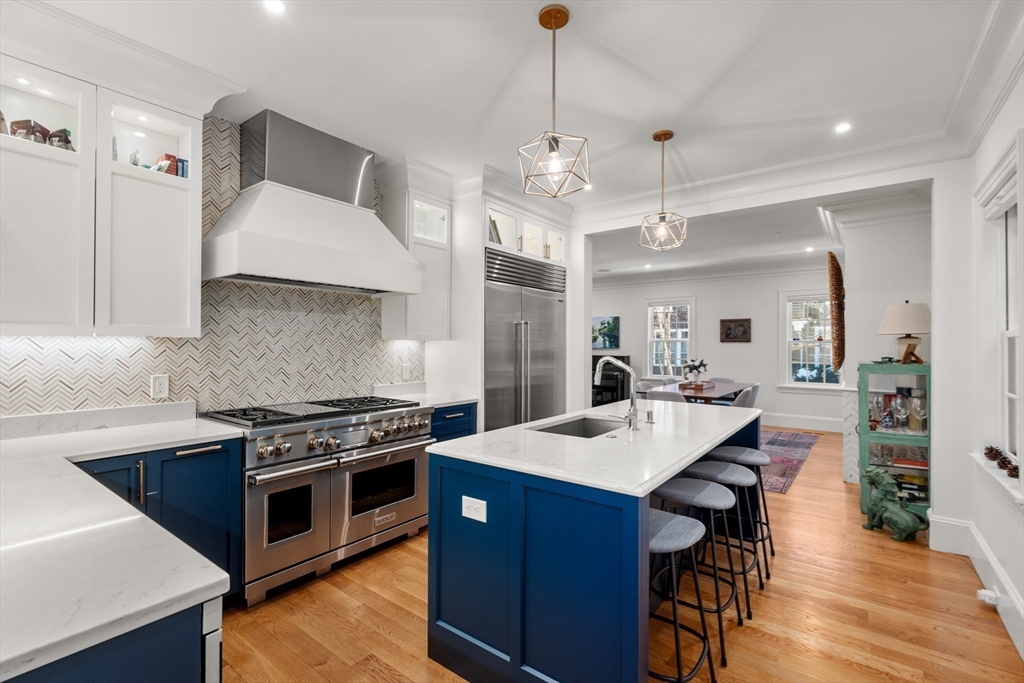 11 Hilliard St #1, Cambridge, MA Photo #7