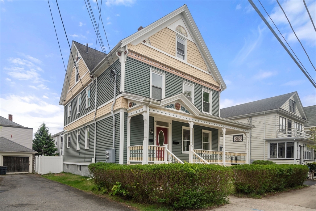 32 Manning St 2