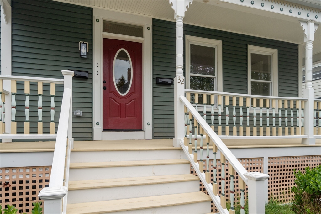 32 Manning St 2