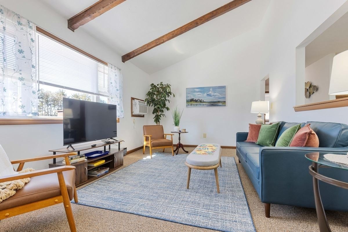 36 Strawberry Hill Rd #B, Acton, MA, 36 Strawberry Hill Rd #B, Acton, MA Photo #1