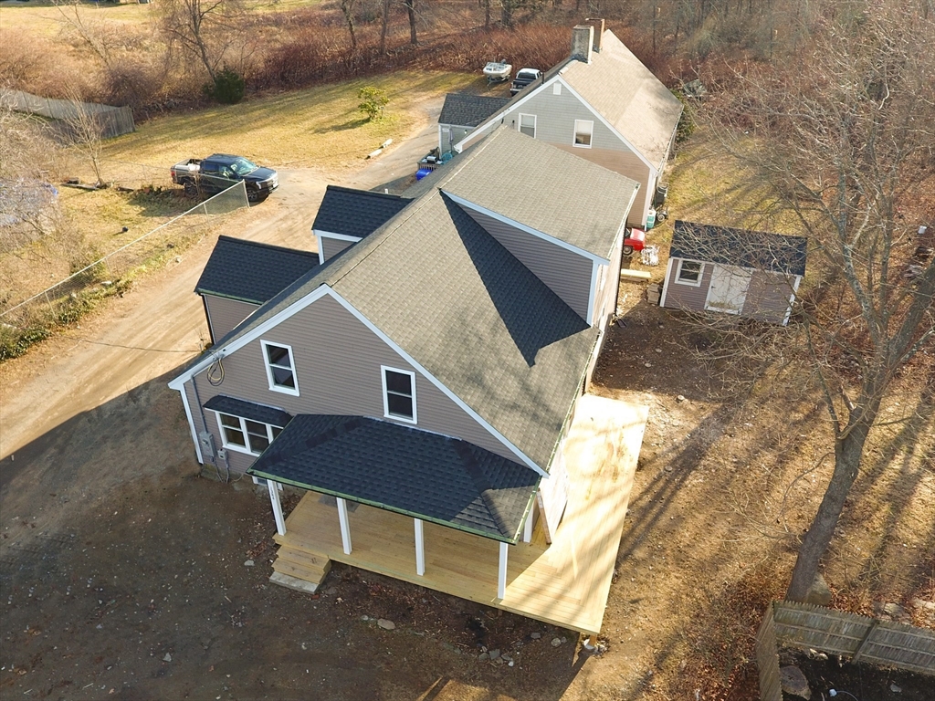 1384 Cohannet Street