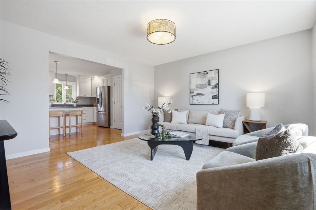6 Pzegeo Circle, Peabody, MA Photo #12