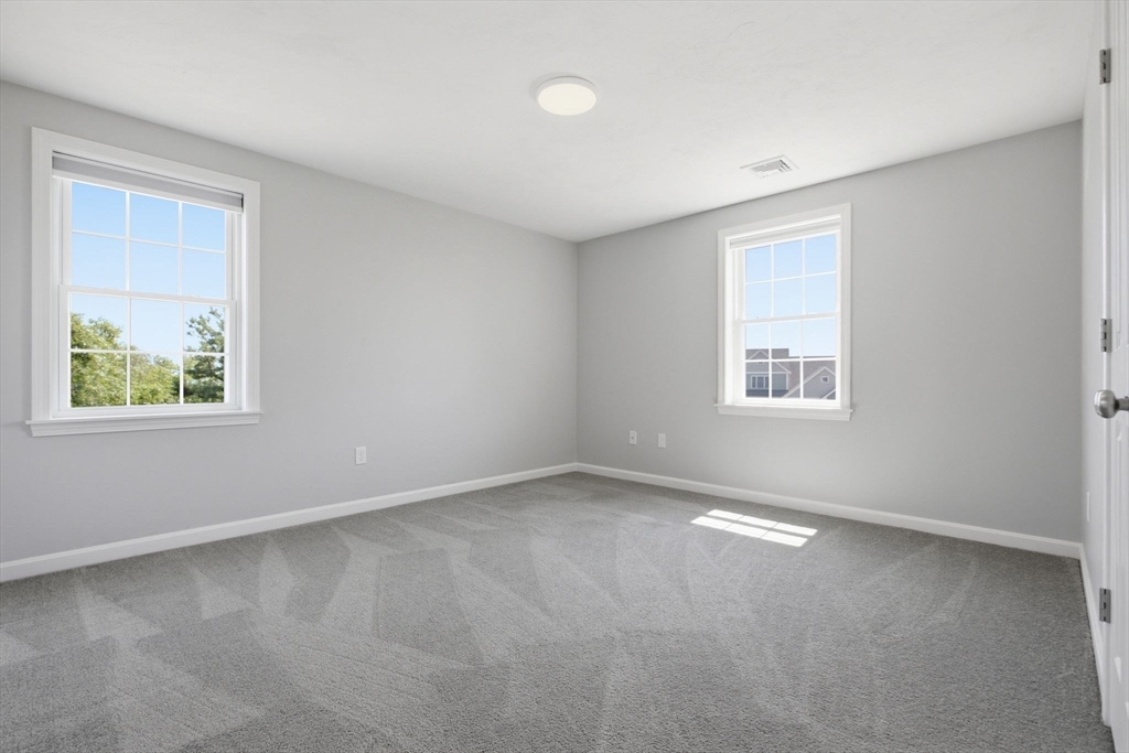 6 Pzegeo Circle, Peabody, MA Photo #19