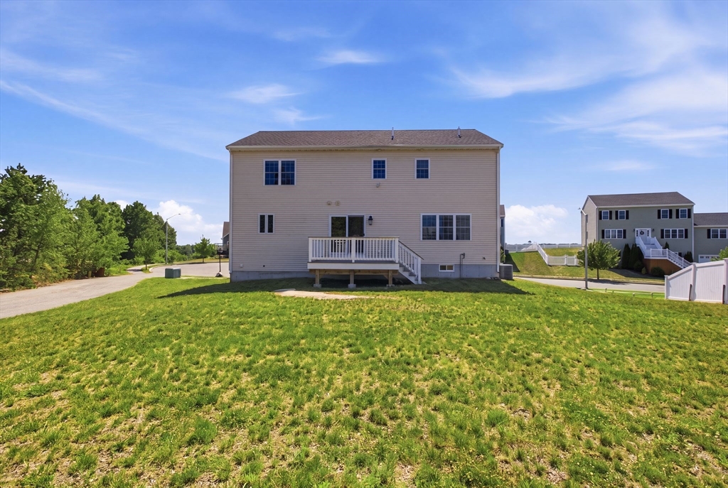 6 Pzegeo Circle, Peabody, MA Photo #31