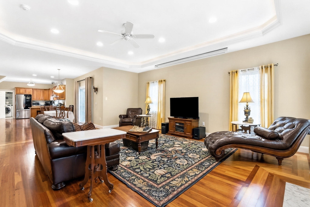 46 Gloria Drive, Westfield, MA Photo #21