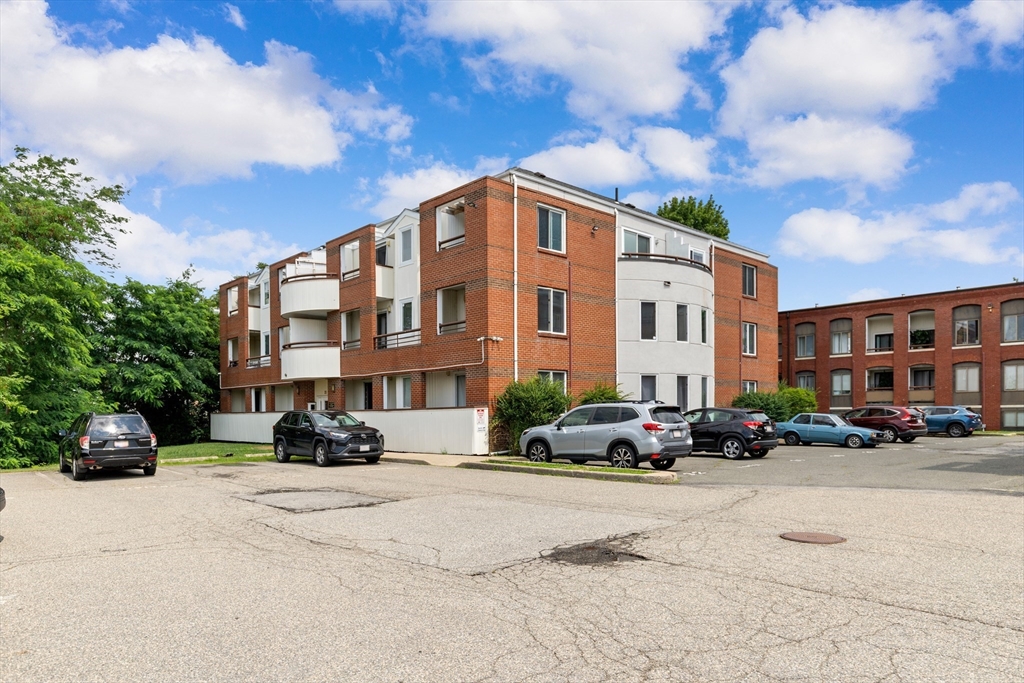 21 Margin St 27