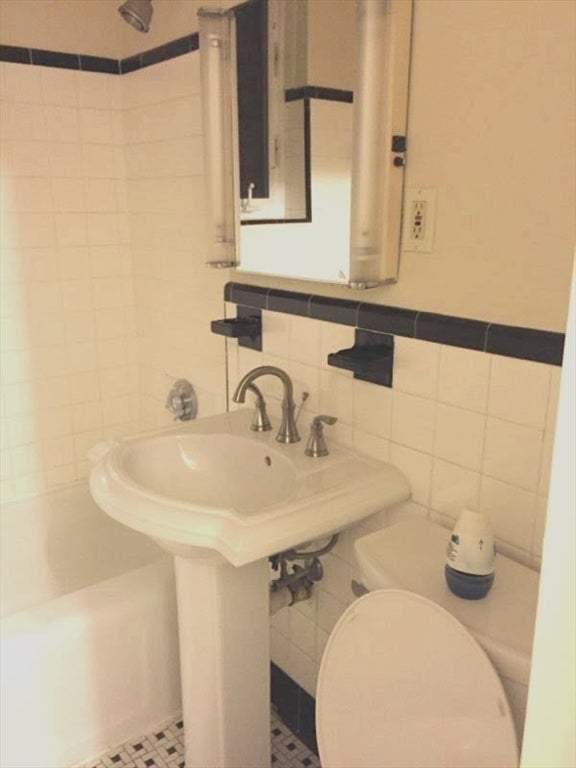 42 Dean Rd #5, Brookline, MA, 42 Dean Rd #5, Brookline, MA Photo #8