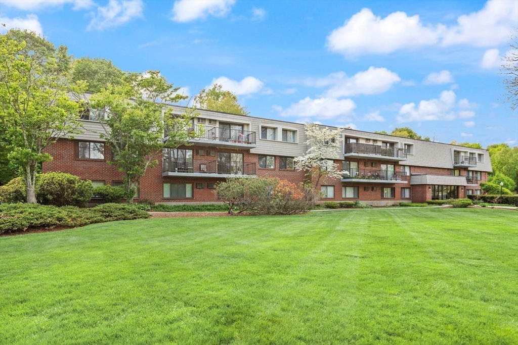 575 Broad St #312, Weymouth, MA, 575 Broad St #312, Weymouth, MA Photo #3