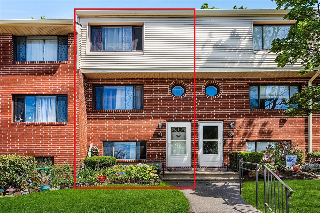 91 Sterling Ln 91