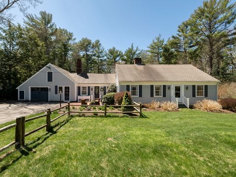 Photo of 40 Pinewood Ln, Duxbury, MA 02332 (MLS # 73508973)