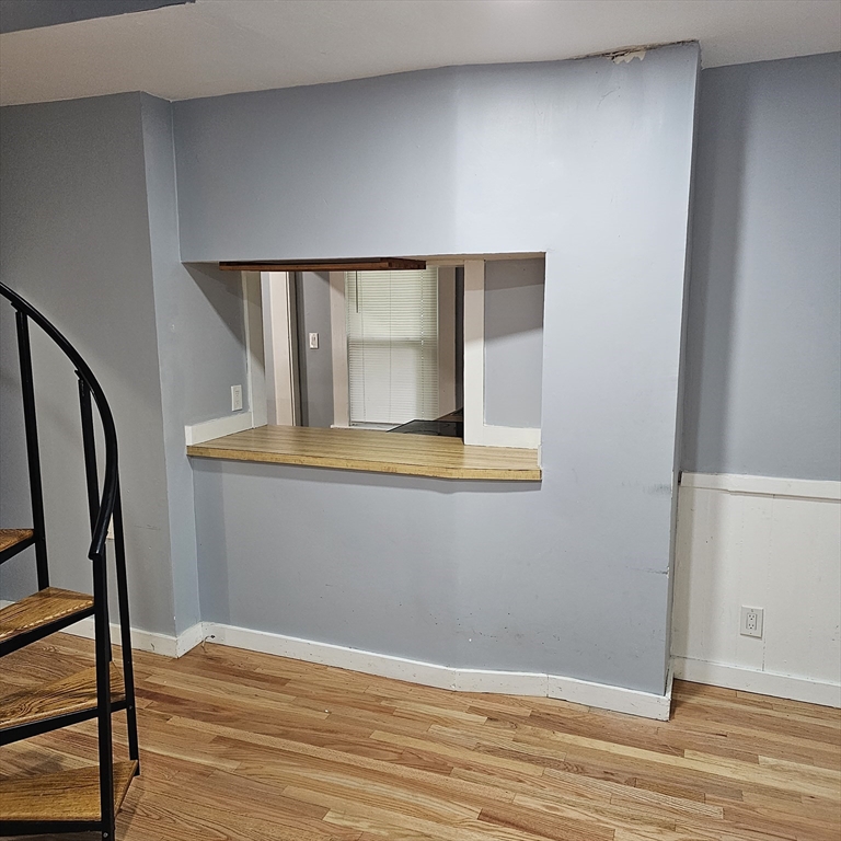 106 Walnut St 2