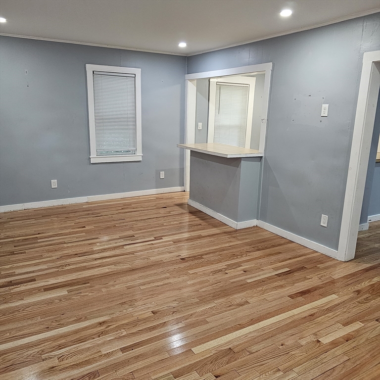 106 Walnut St 2