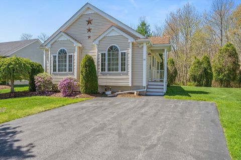 10 Rodeo Dr East Bridgewater MA 02333