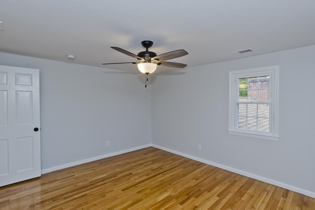 Wilbraham, Massachusetts 01095, United States, 5 Bedrooms Bedrooms, ,3 BathroomsBathrooms,Residential,Active,166248