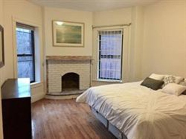 Click for 49 Massachusetts Ave #2, Boston, MA slideshow