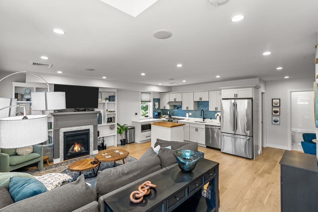 47-R Harvest Street 4