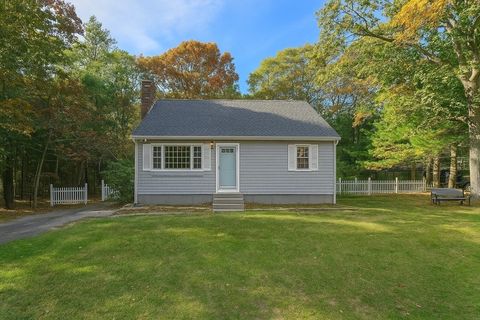 49 Saint Marks Rd Falmouth MA 02536