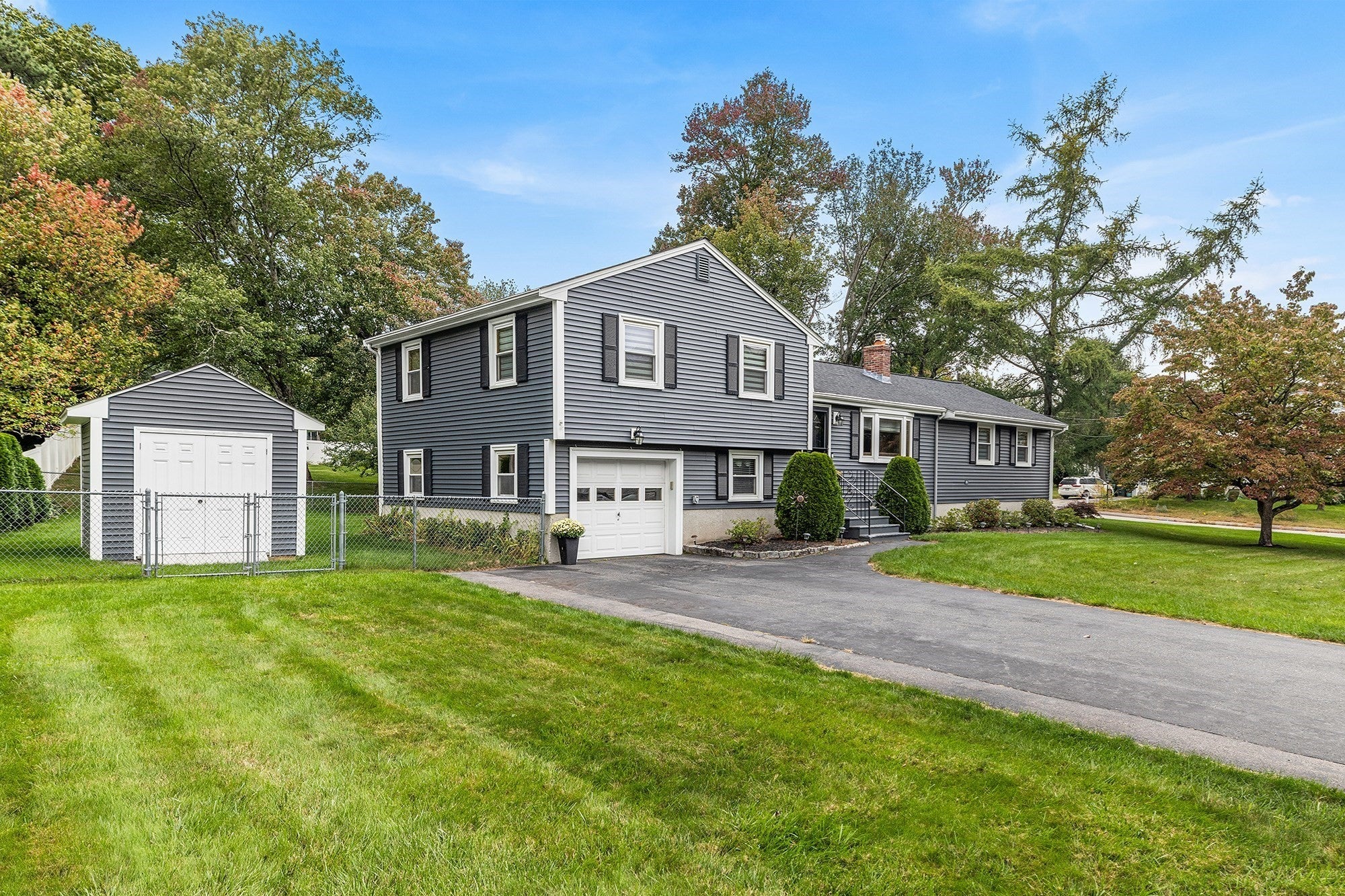 Photo of 9 Shady Lane, Franklin, MA