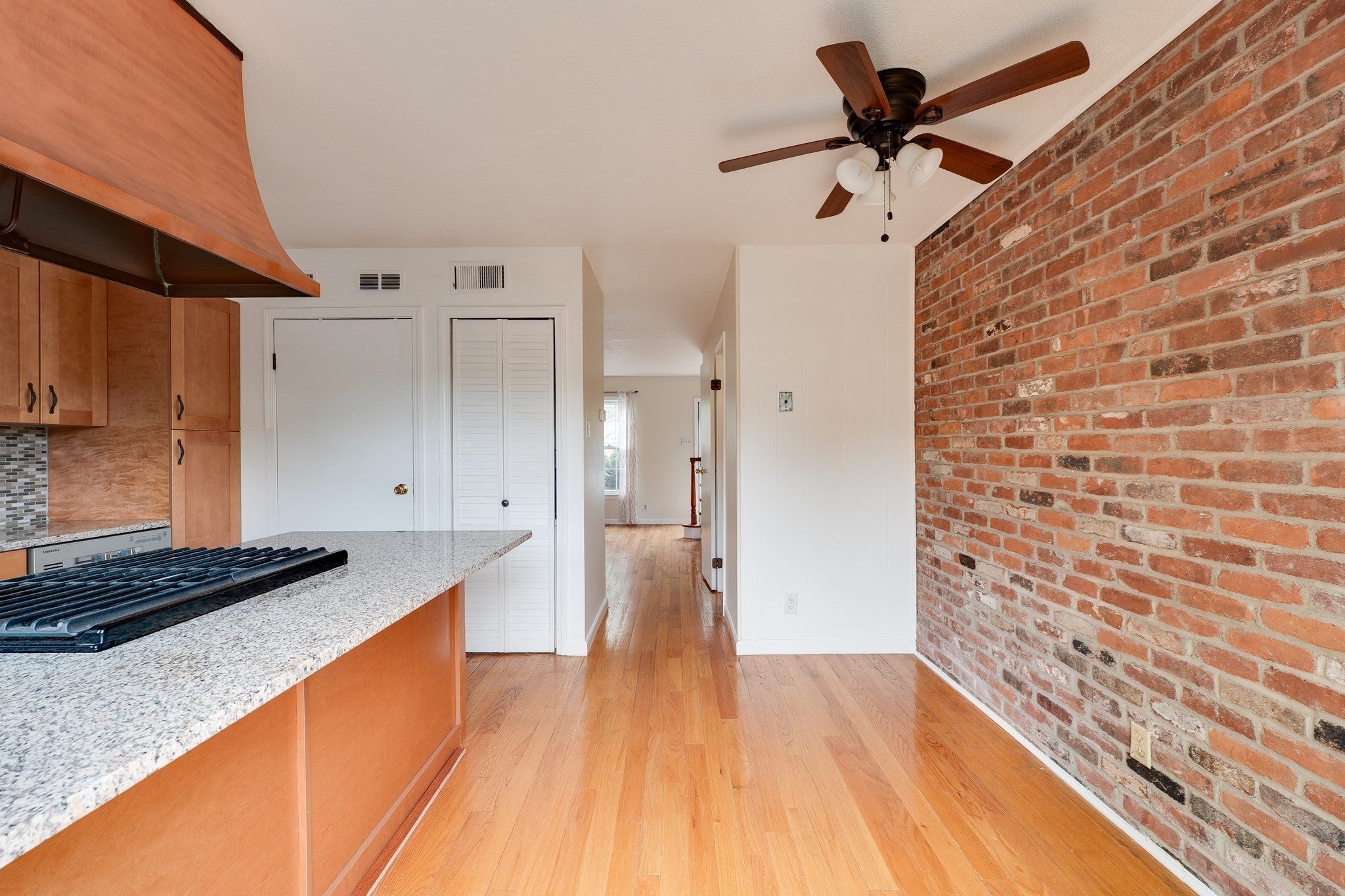 1173 Dickinson St #1173, Springfield, MA Photo #5