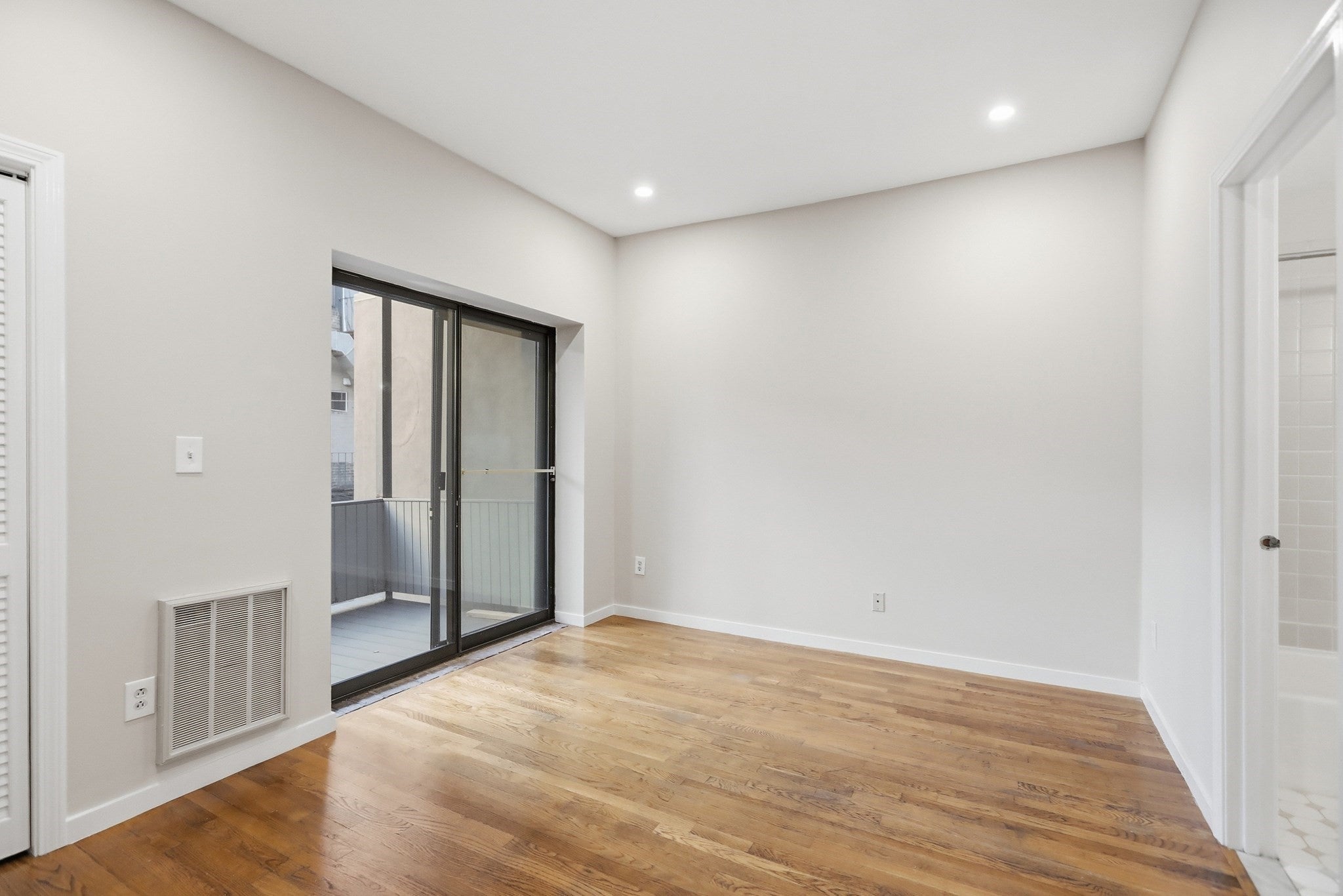 28 Edgerly Rd #2, Boston, MA, 28 Edgerly Rd #2, Boston, MA Photo #19